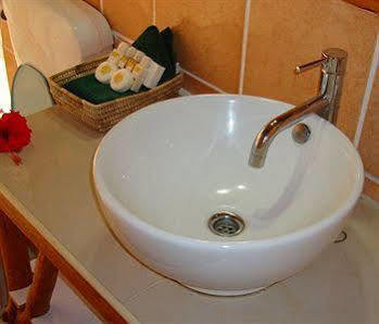 Botaira Beach Resort Soso Bagian luar foto
